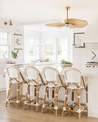 HIGH END RATTAN White Lyon Bar Stool by Satara