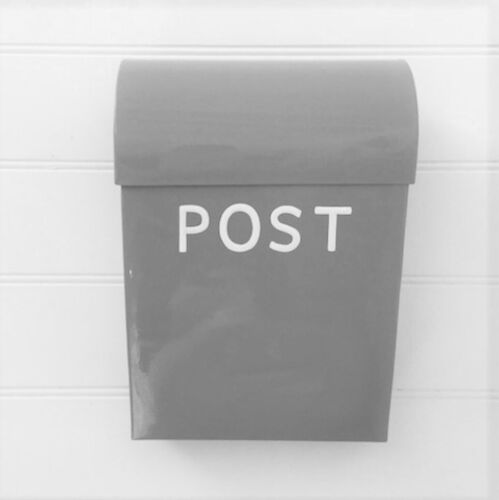 LOCKABLE POST BOX – LARGE MAIL BOX - Grey 28 cm x 37 cm x 17 cm