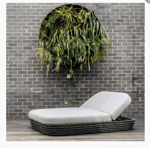 High End All Weather Contour Double Daybed