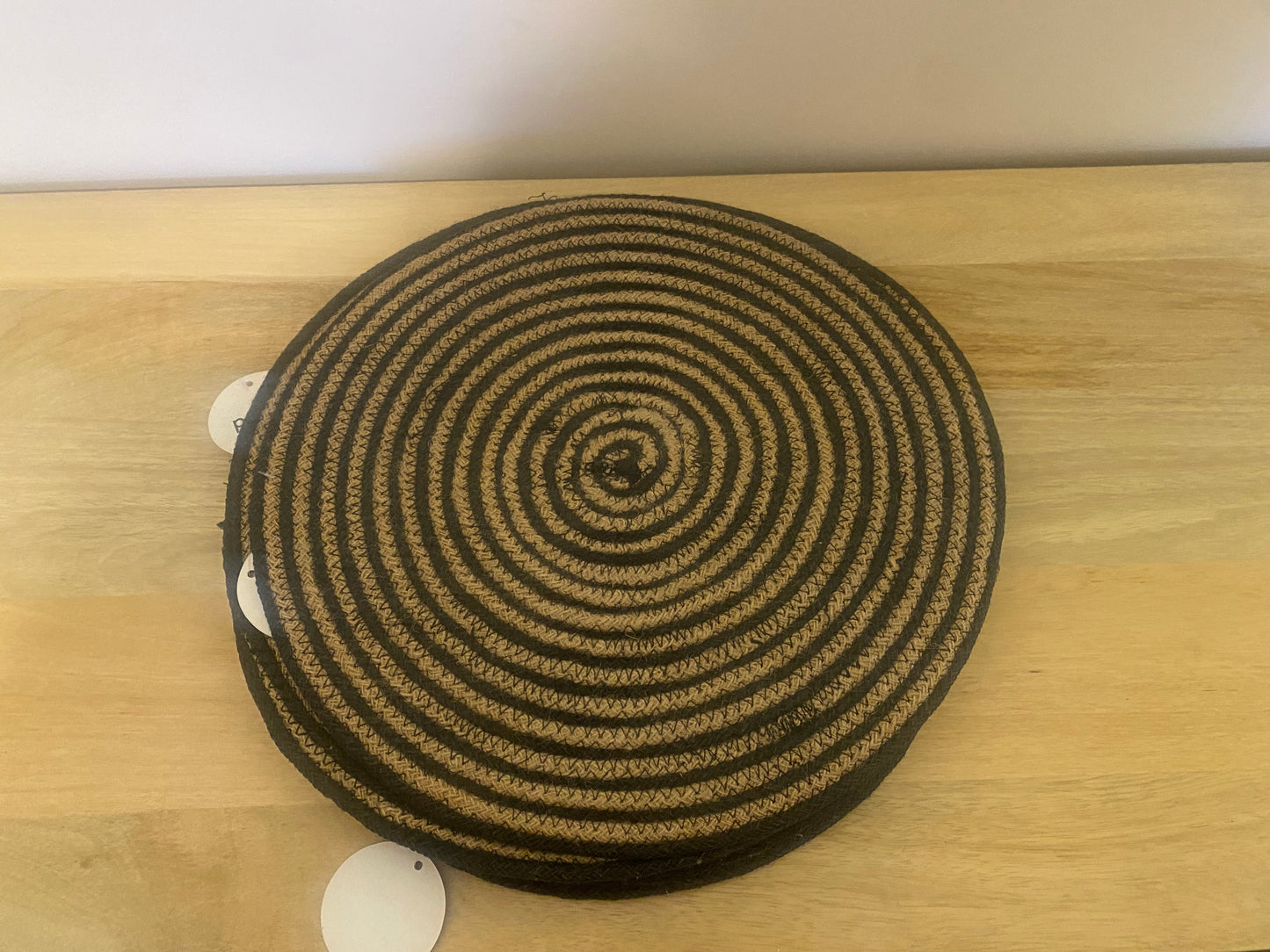 Set of 6 Large round handwoven jute placemat / centre mat 38 cm