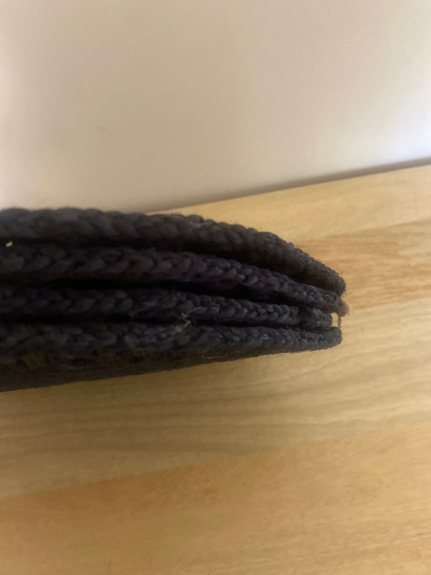 Set of 4 Hamdmade black jute plantation place mats made from- 35 cm diameter
