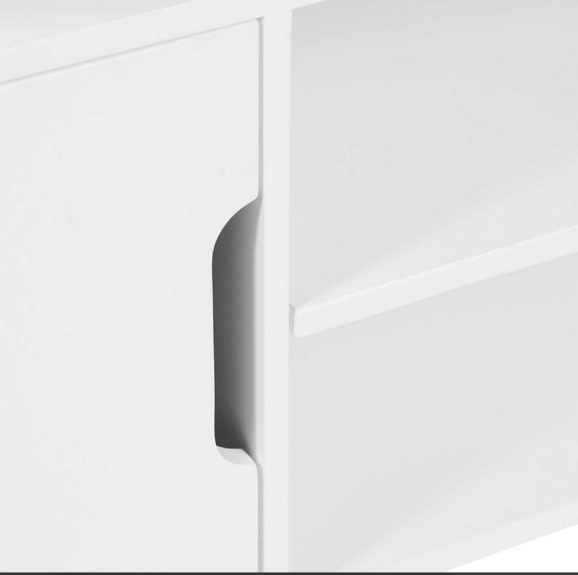 ARCO ENTERTAINMENT UNIT WHITE