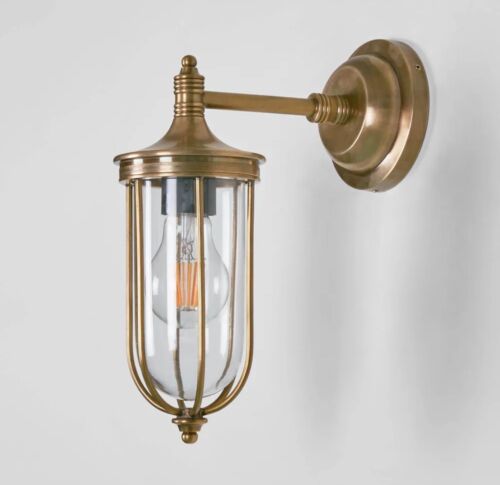 ** pre order NOOSA OUTDOOR WALL LIGHT ANTIQUE BRASS By Emac & Lawton Due 19 Feb