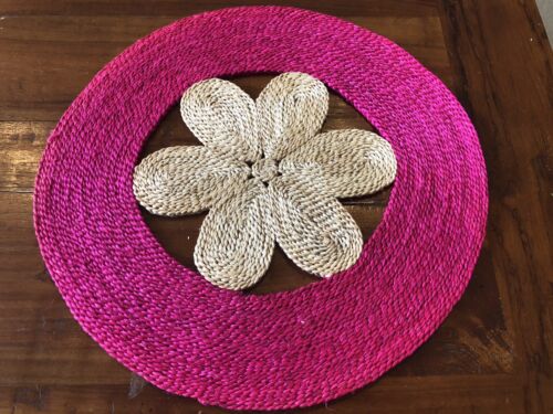 HIGH QUALITY HAND MADE PiNK  Flower JUTE PLACE MAT / CENTRE MAT  - 40 CM WIDE