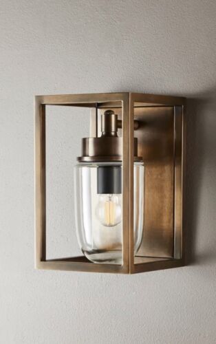 WELLINGTON OUTDOOR WALL LIGHT BRASS By Emac & Lawton 17 x 26 cm