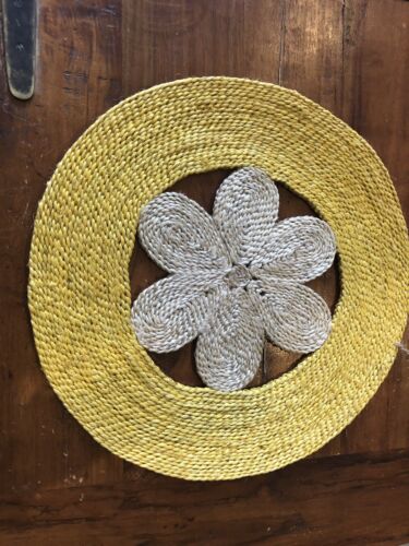 HIGH QUALITY HAND MADE YELLOW Flower JUTE PLACE MAT / CENTRE MAT  - 40 CM WIDE