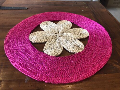 HIGH QUALITY HAND MADE PiNK  Flower JUTE PLACE MAT / CENTRE MAT  - 40 CM WIDE