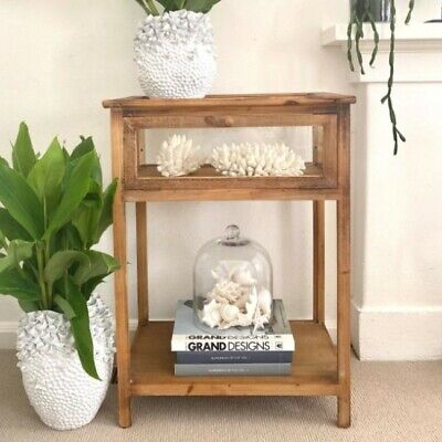 MT Markets Display Cabinet Table