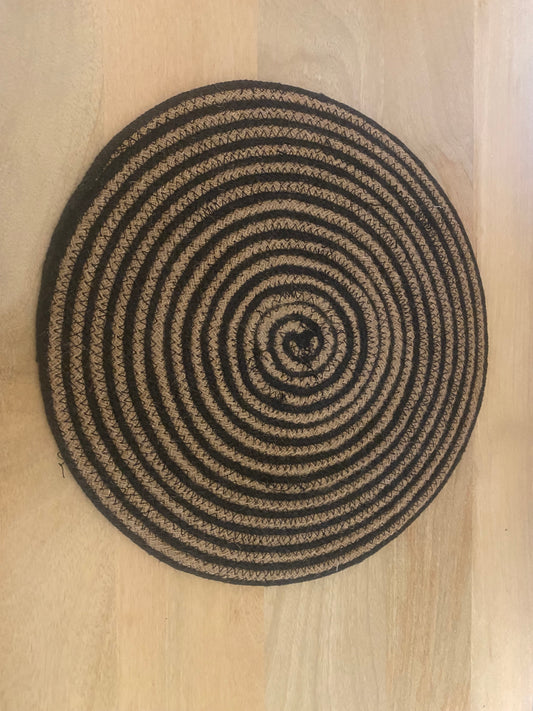 Set of 4 large place mats made from natural jute - 38 cm dia