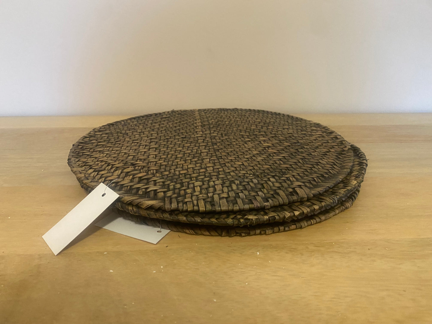 Set of 6 vintage brown long weave place mats- 30 cm diameter