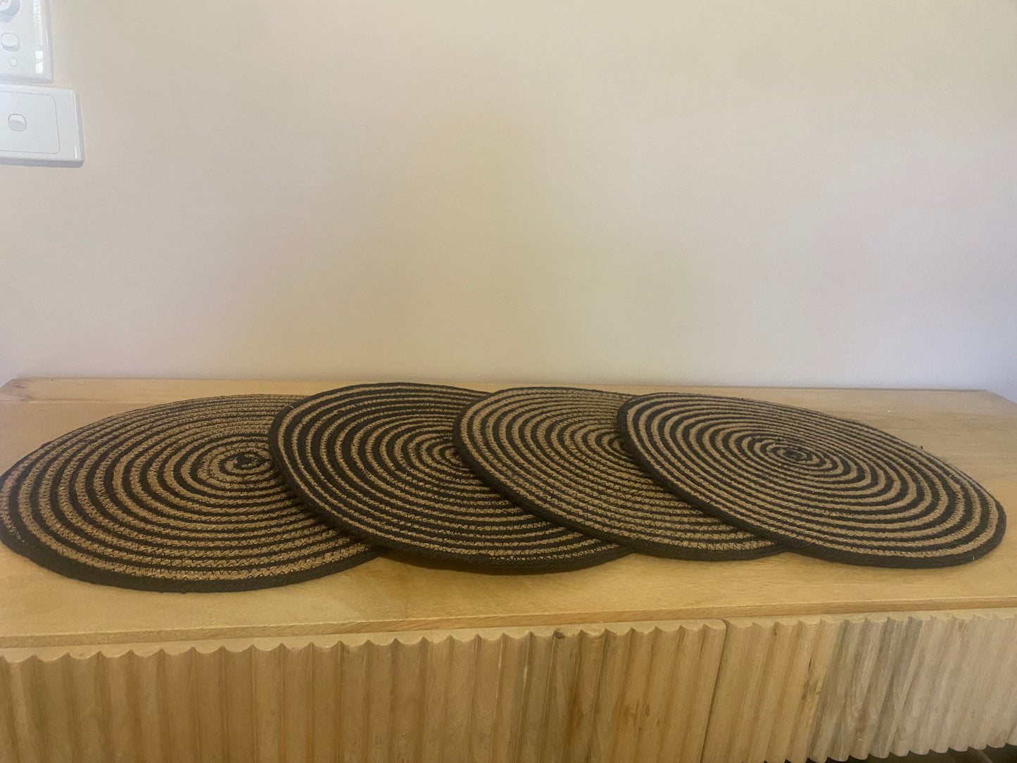 Set of 4 large place mats made from natural jute - 38 cm dia
