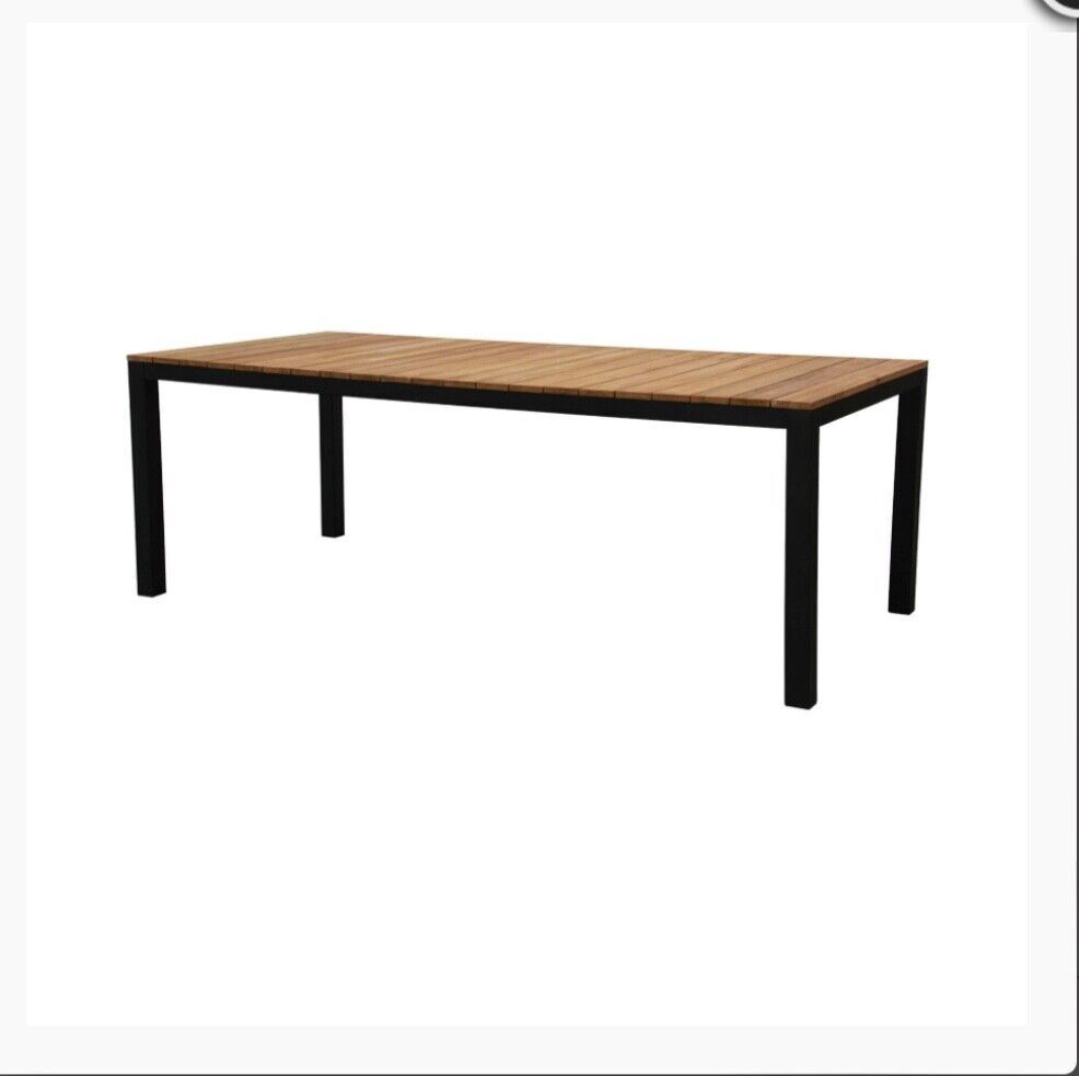 Lido Outdoor Dining Table by Satara - 220 cm length