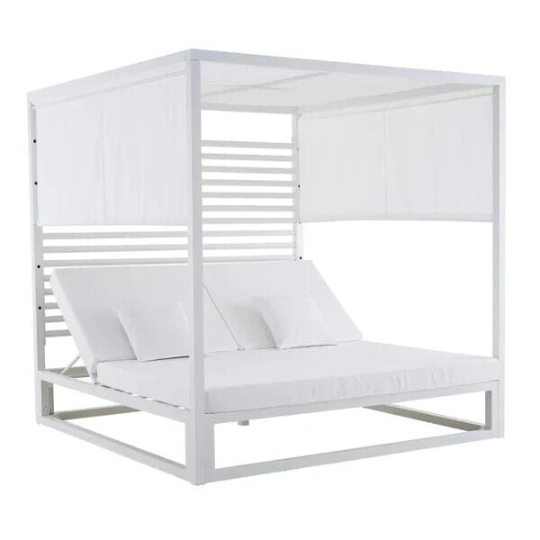 Paloma Villa Day Bed - 200cm L x 200cm W x 200cm H