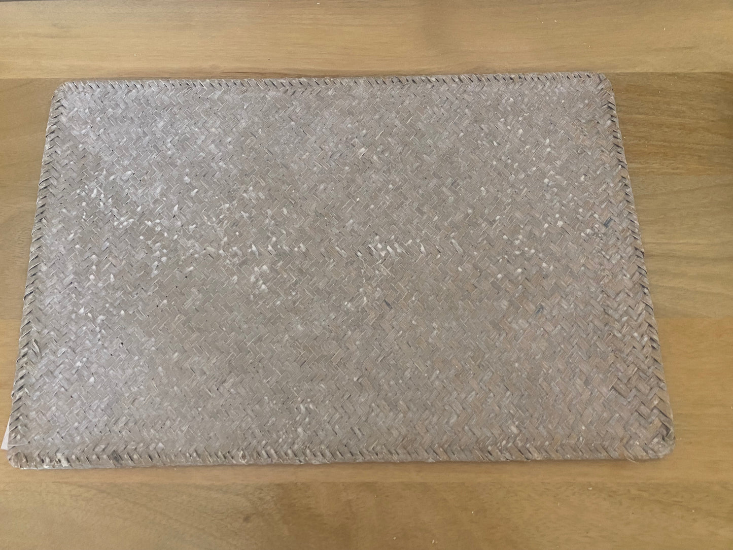 Set of 6 - grey natural wash long weave place mats