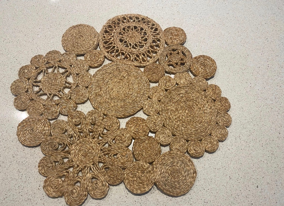 HANDMADE JUTE RETRO 45CM PLACEMAT - SPICE COLOUR