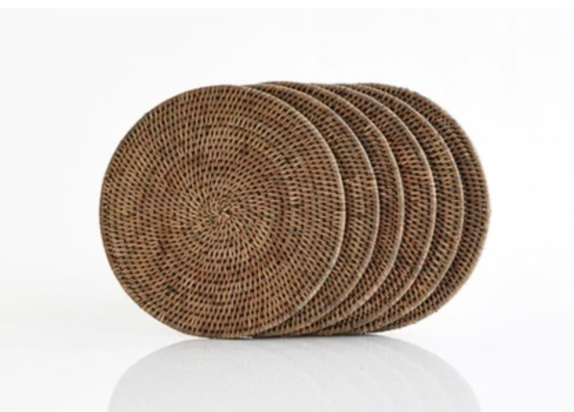 Set of 6 Brown rattan round place mats - 28 cm diameter
